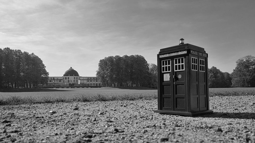 Parkhotel mit TARDIS